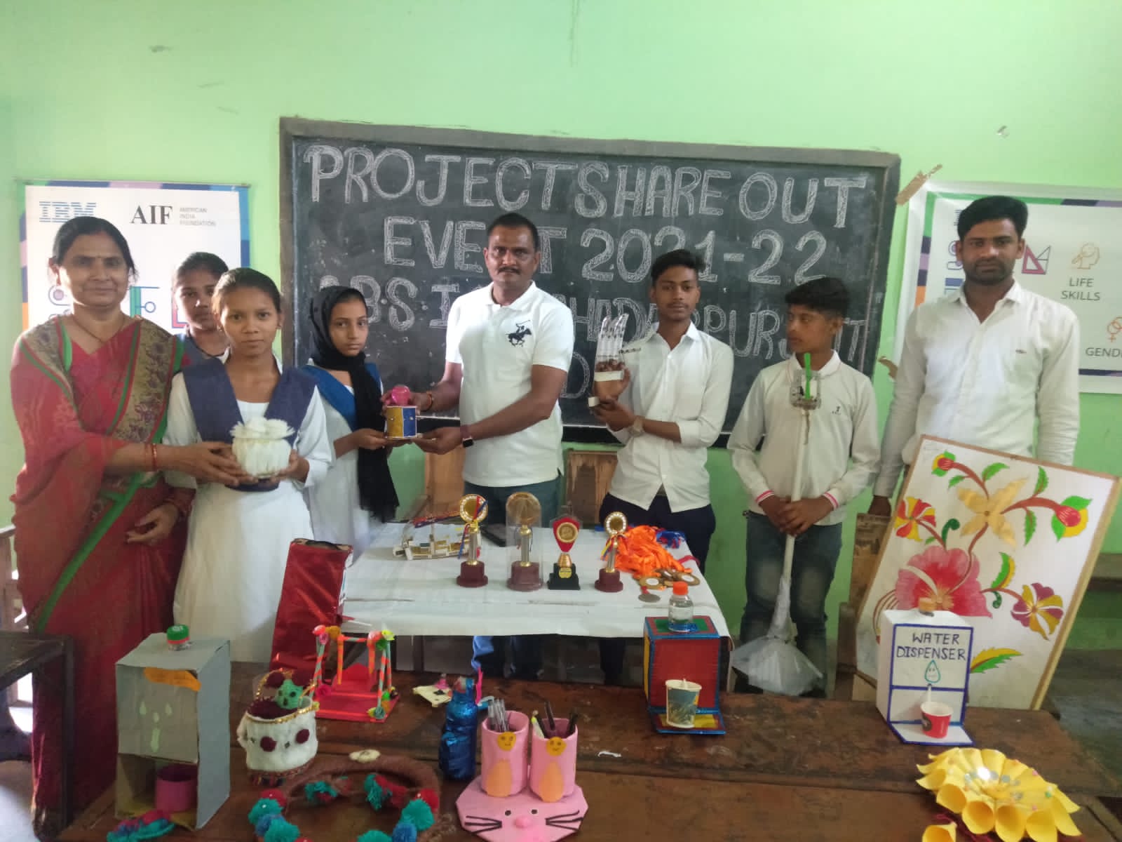 छात्र छात्राओं के लिए विज्ञान एक सुंदर उपहार : धर्मेंद्र चौहान
