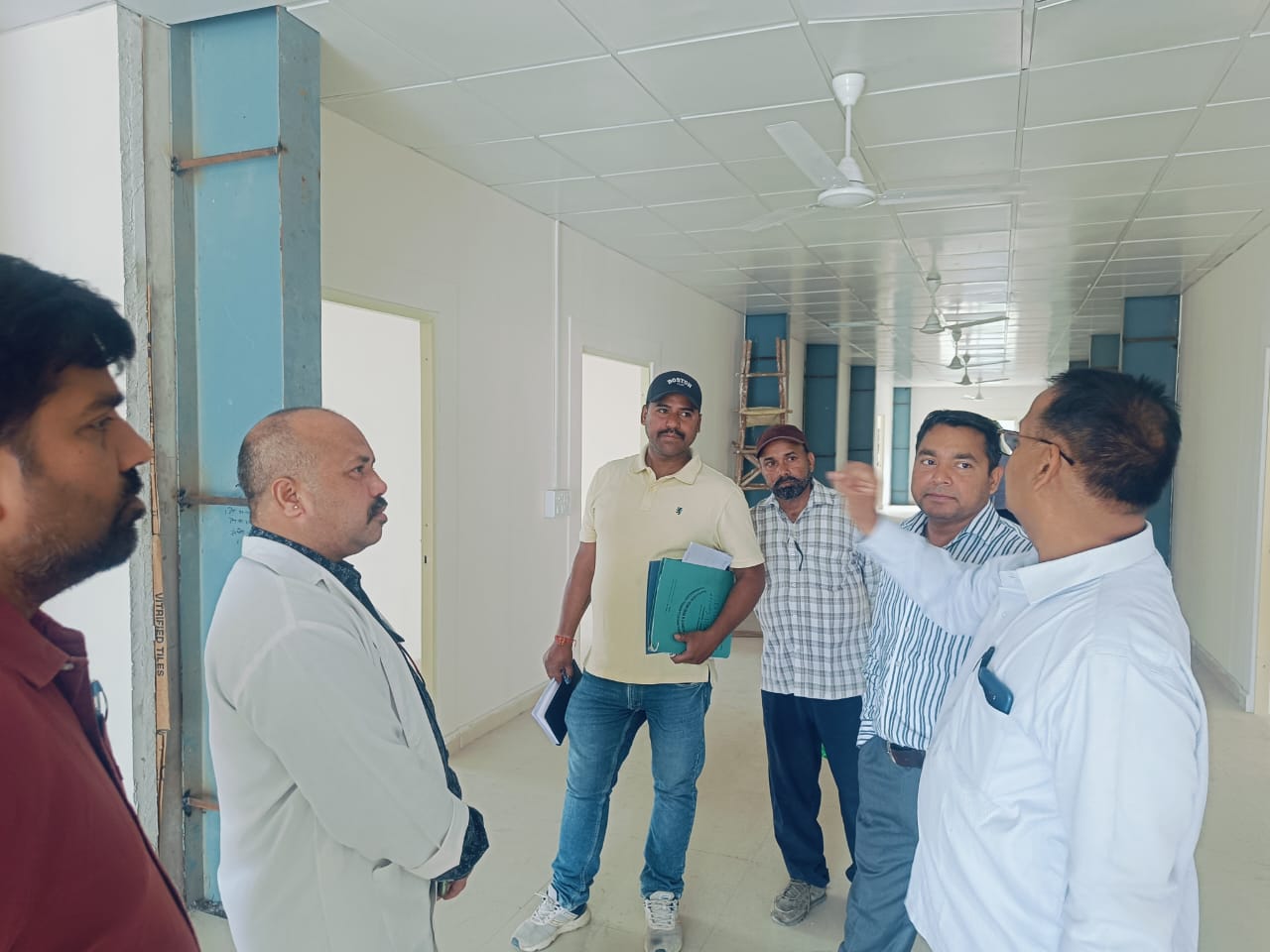 बेस चिकित्सालय में स्किल सेंटर निर्माण कार्य का भारत सरकार की टीम ने किया निरीक्षण