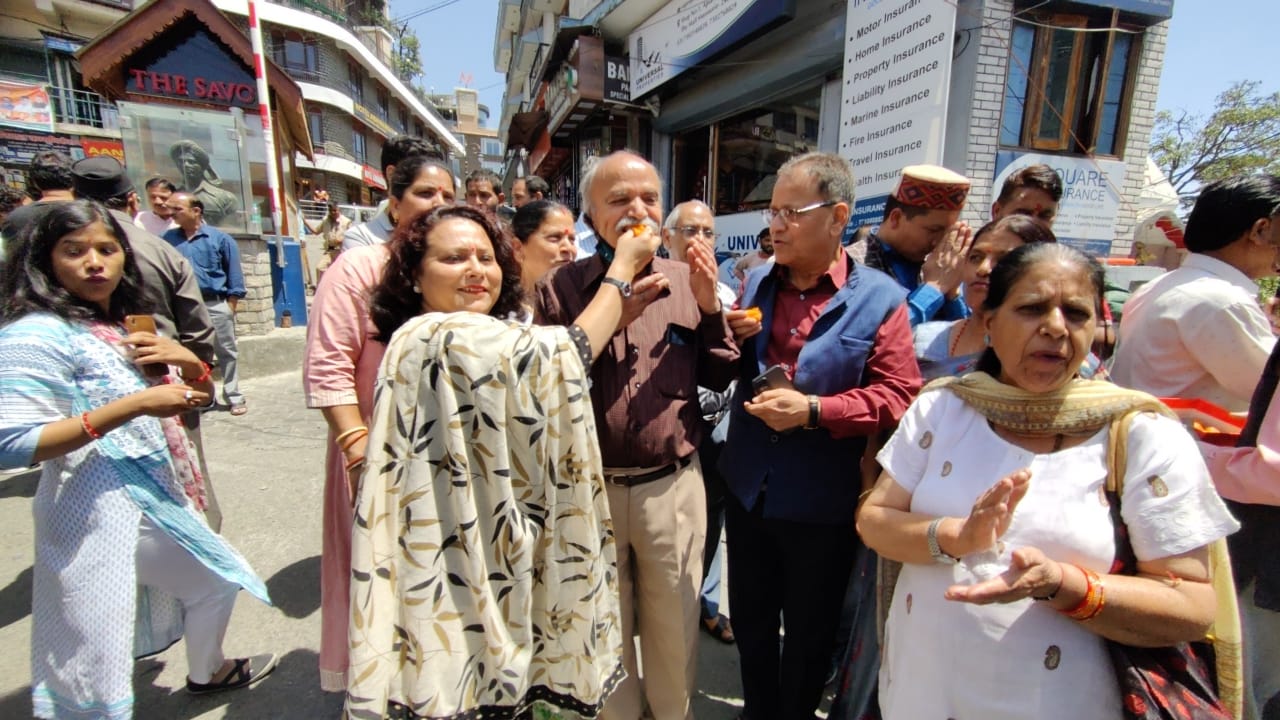 मुख्यमंत्री पुष्कर सिंह धामी के चंपावत उप चुनाव में ऐतिहासिक जीत के बाद भाजपा में खुशी की लहर