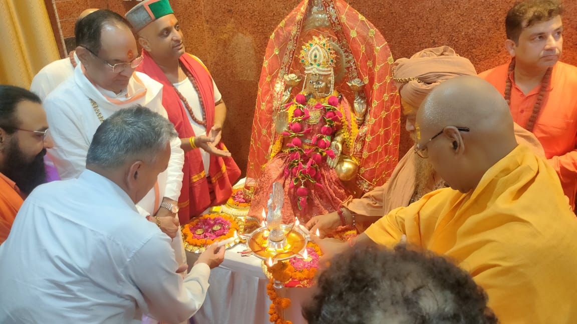 श्री रामेश्वर धाम में श्रीमद् भागवत कथा का शुभारंभ