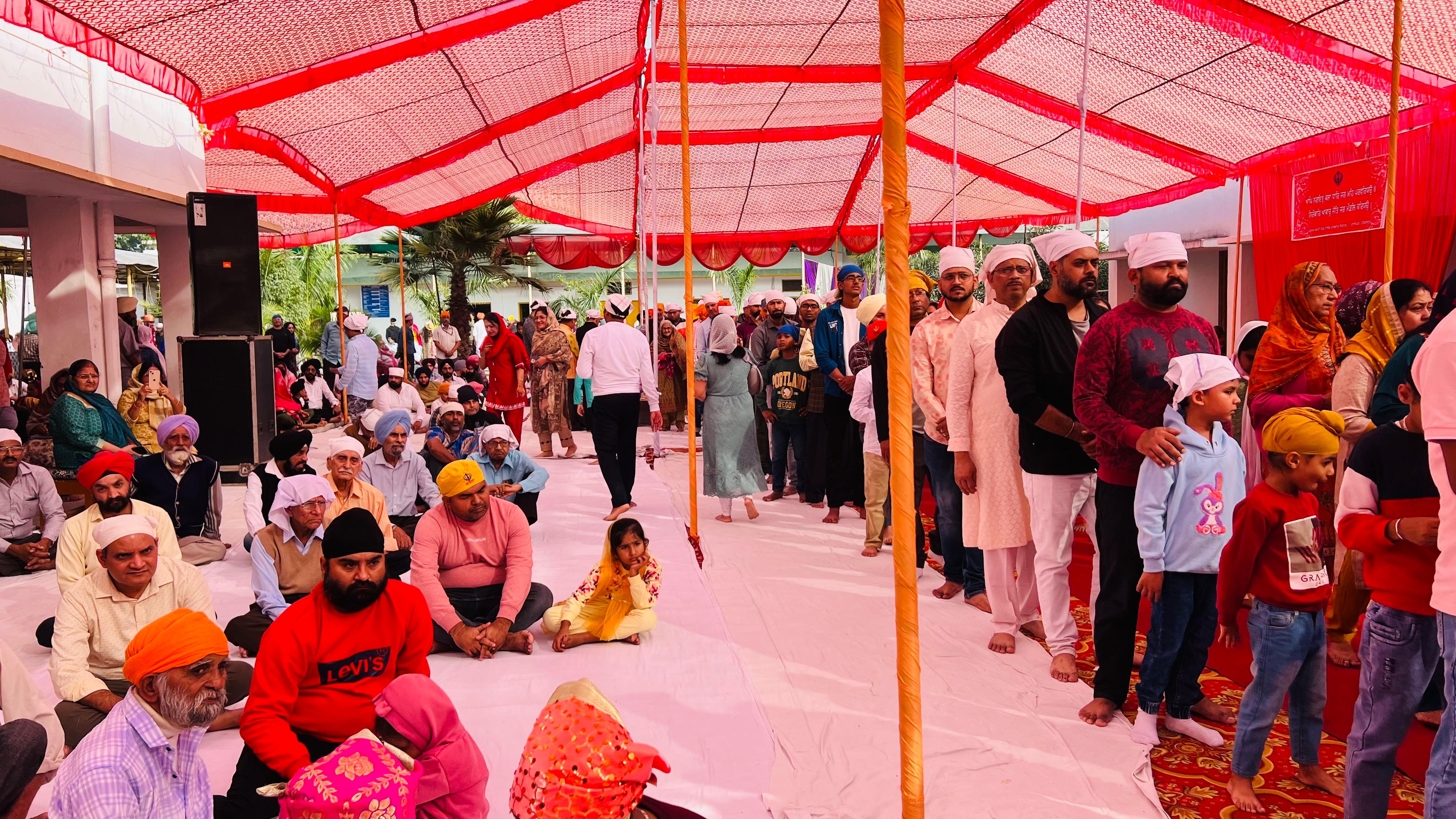 गुरुद्वारा गुरु नानक दरबार भेल में श्रद्धा भाव से मनाया गया गुरु नानक देव का प्रकाश पर्व