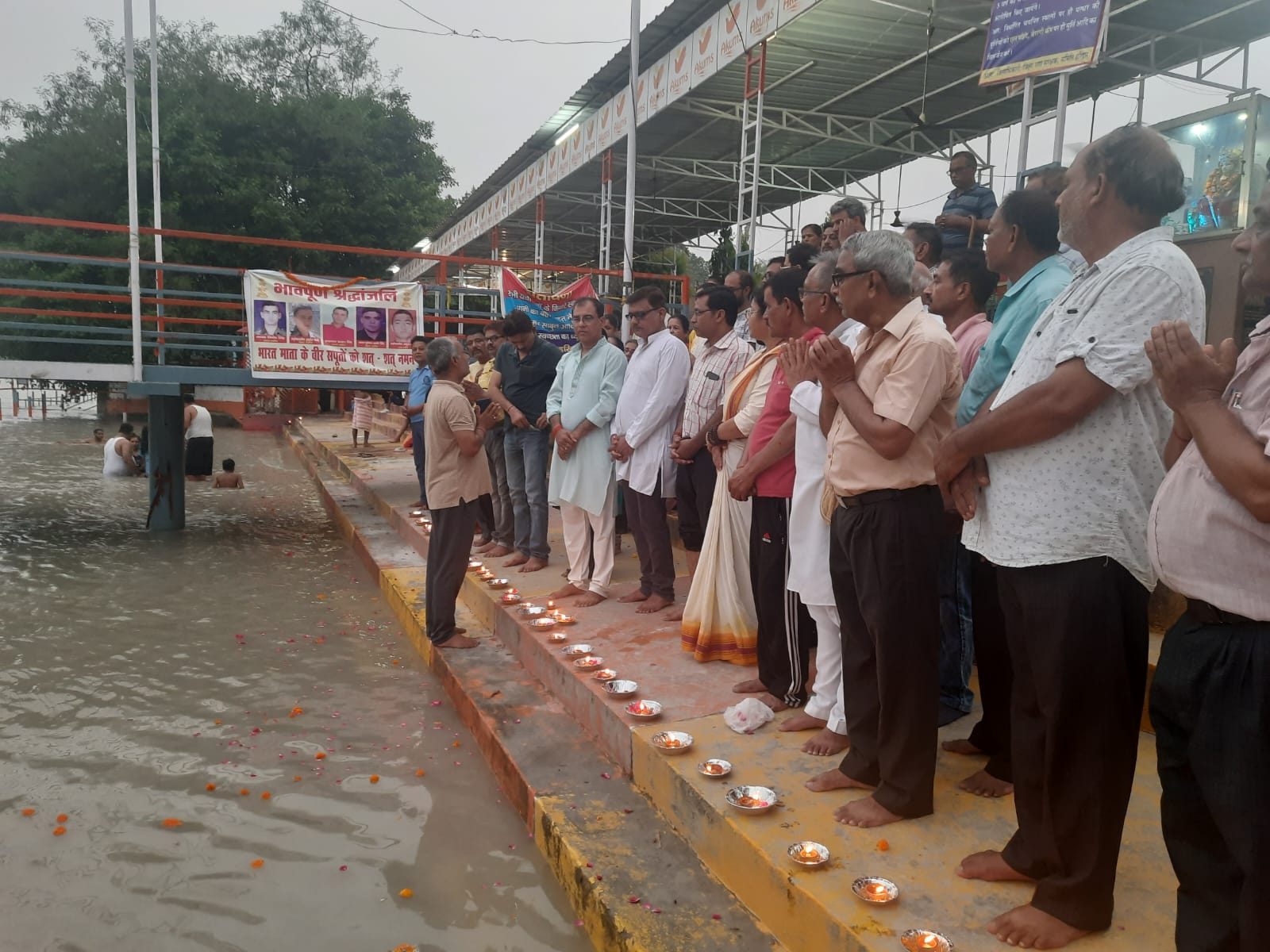 जम्मू में शहीद हुए सैनिकों को देवभूमि पूर्व सैनिक कल्याण समिति ने दी श्रद्धांजलि