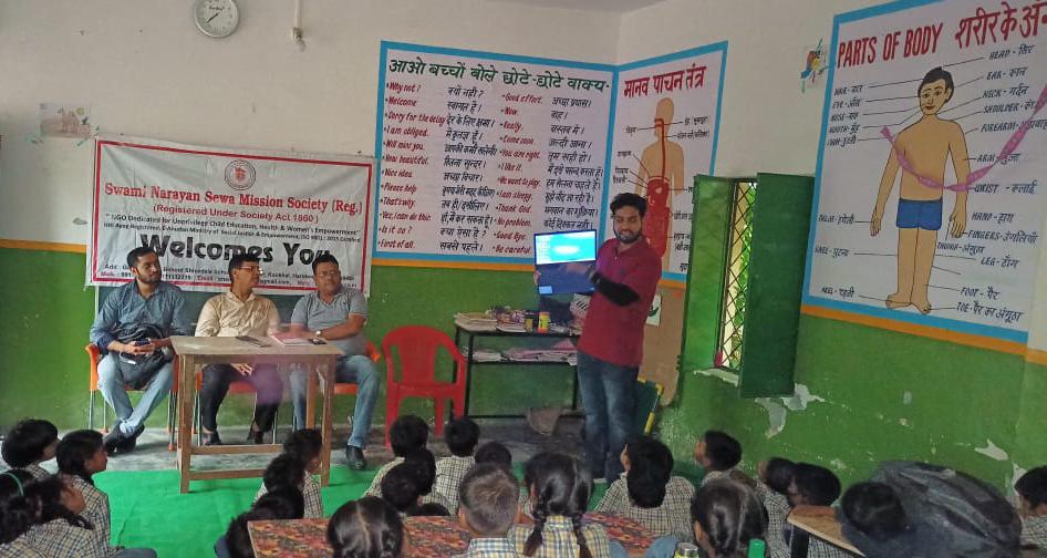 स्वामी नारायण सेवा मिशन हरिद्वार द्वारा निशुल्क डिजिटल कम्प्यूटर वर्कशॉप का आयोजन