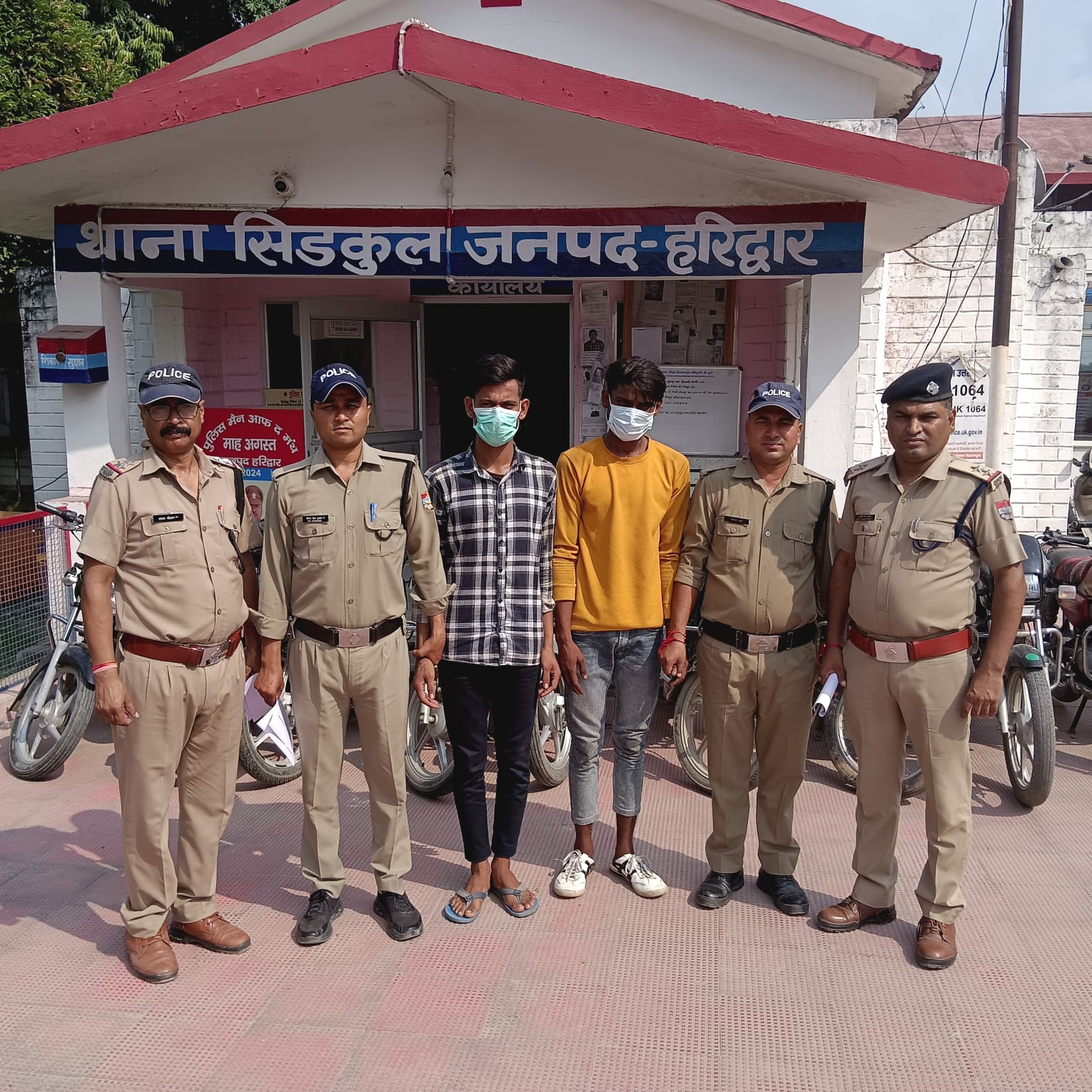 सिडकुल पुलिस ने दबोचे दो शातिर वाहन चोर,12 बाइक बरामद