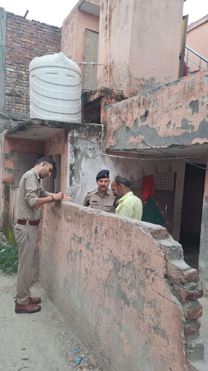 सत्यापन अभियान चलाकर सिडकुल पुलिस ने काटे चालान