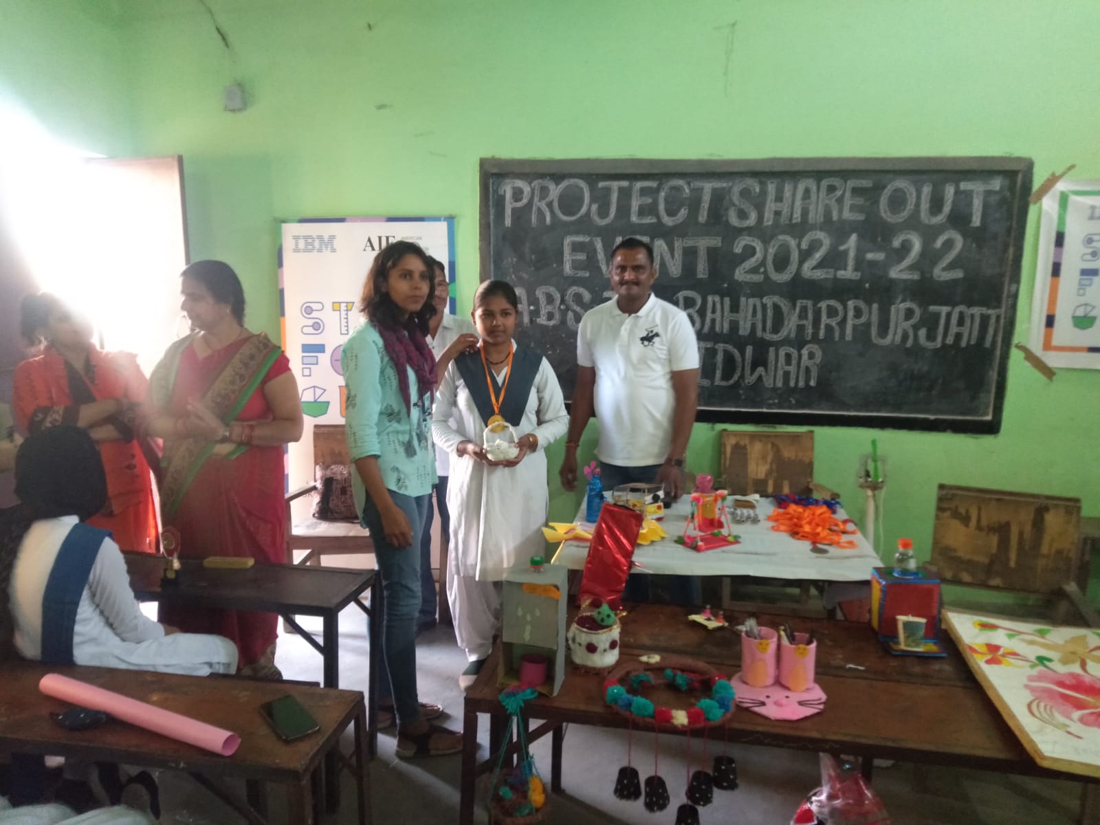 छात्र छात्राओं के लिए विज्ञान एक सुंदर उपहार : धर्मेंद्र चौहान