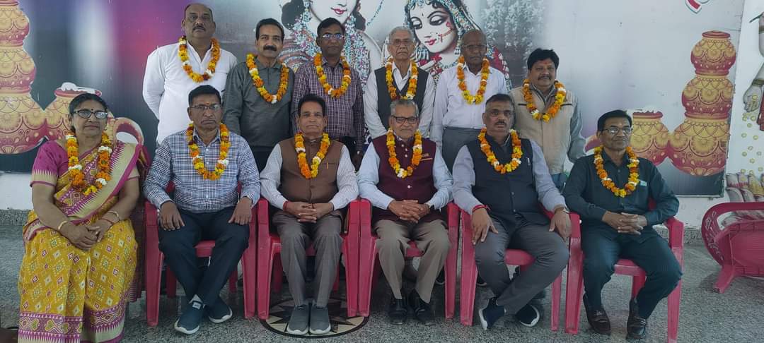श्री शिव मंदिर शिवालिक नगर प्रबंध समिति के अध्यक्ष बने अनिल कुमार माथुर,शशि भूषण पांडेय महासचिव बने 