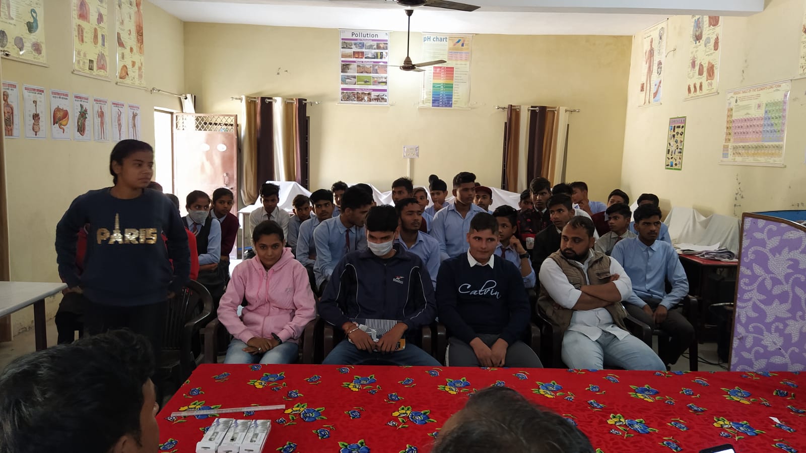 नेहरू युवा केंद्र ने भगवानपुर के बुधवा शहीद गांव में कराई भाषण प्रतियोगिता